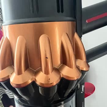 Servis Sonrası Hasarlı Dyson V16 Geri Dönüşü Ve Değişim Talebi