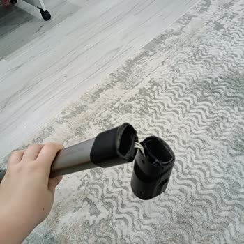 Philips 8000 Series Süpürge Borusunun Tekrarlayan Kırılması