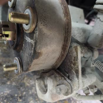Yeni Araçta Fren Ve Aks Arızası, Servis Ve Bayi Tarafından Görmezden Gelindi