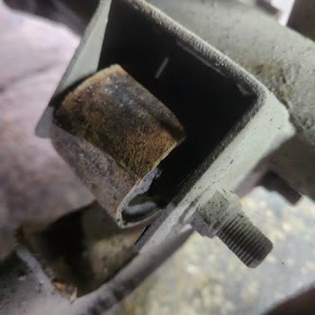 Yeni Araçta Fren Ve Aks Arızası, Servis Ve Bayi Tarafından Görmezden Gelindi