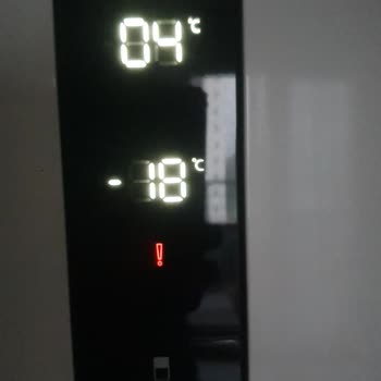 Soğutmayan Buzdolabım Ve E10 Hatası: Gıda Kayıplarını Önlemek İçin Acil Değişim Talebi