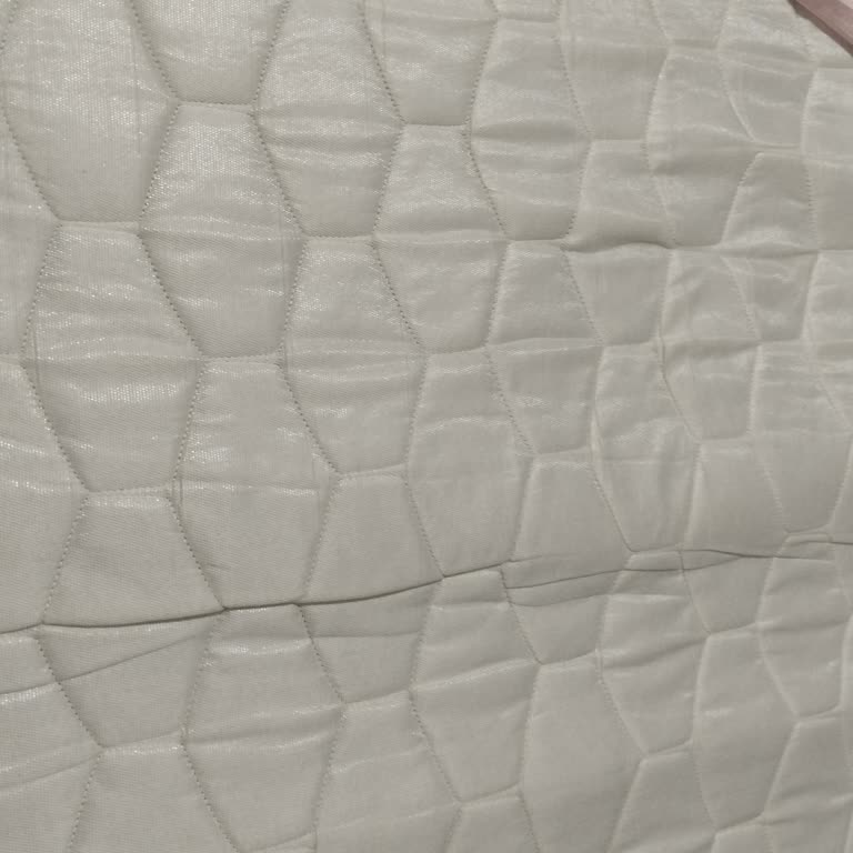 Yatakta Çökme Ve Vücut İzi Sorunu Servis Hakkında Çözüm Yok İade Talebi