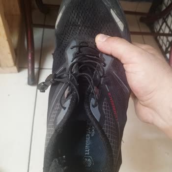Sağlığımı Tehlikeye Atan Açılan Spor Ayakkabı İçin Değişim Ve İade Talebi