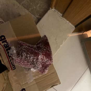 Paketleme Hatası Nedeniyle Kırılan Ojeler İçin İade Talebi