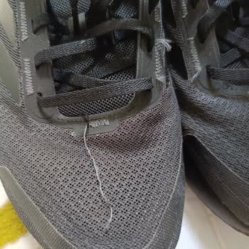 Adidas Ayakkabıda Üretim Hatası Değişim Talebi Reddedildi