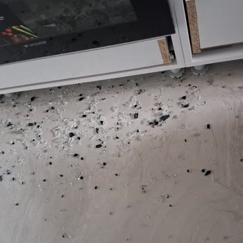 Arçelik Ankastre Fırınında Cam Patlaması Ve Güvenlik Endişesi