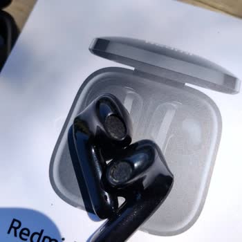 Yeni Alınan Redmi Buds 6 Active Çizik Ve Kirli Geldi
