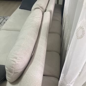 Eğri Desteği Olan Koltuk Takımı İçin Cevapsız Arıza Kayıtları