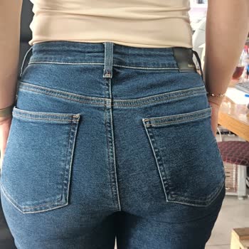 Mavi Mağazasında Defolu Pantolon Ve Kargo İle Değişim Talebi