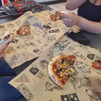 Çanakkale Domino’s Şubesinde Saygısız Hizmet Ve Küçük Porsiyonlar