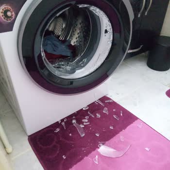 Arçelik 9100 DMX Çamaşır Makinesinin Camı Patladı, Garanti Kapsamında Değişim Talebi
