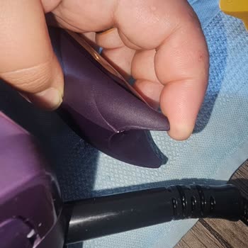 Migros'ta Çatlak Kollu Philips Ütü İçin Değişim Talebi