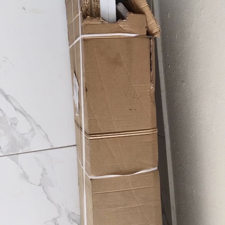 Aras Kargo’da Hasarlı Mobilya Teslimatı Ve Çözüm Sürecindeki Gecikme