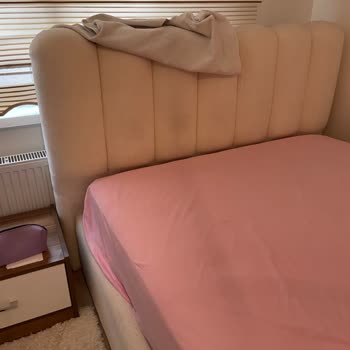 Vanilla Dream Yatak Başlığındaki Leke Sorunu: Ücretsiz Değişim İsteği
