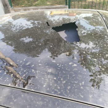 Garanti Kapsamındaki Sunroof Camı Patlaması İçin Haksız Ücret Talebi