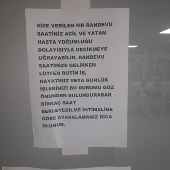 Yeşilyurt Atatürk Eğitim Ve Araştırma Hastanesinde MR Bekleme Süresi 4 Saat