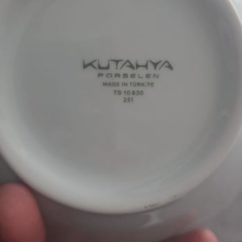 Kütahya Porselen'de Tek Kase Satın Alımında Çelişkili Bilgilendirme Ve Müşteri İlgisizliği