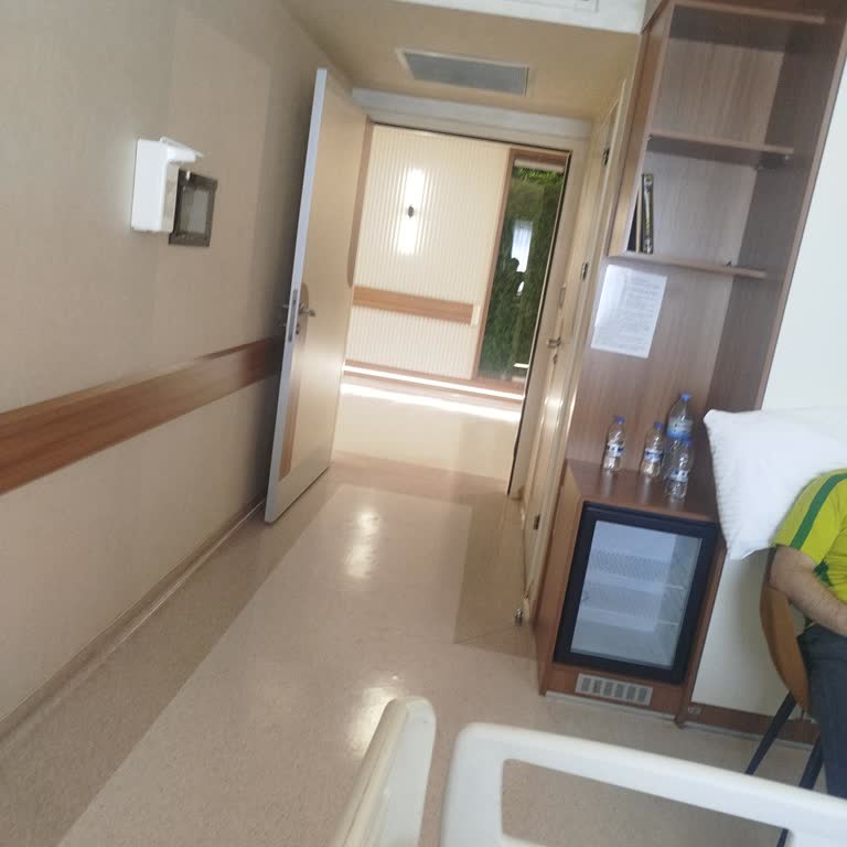Deva Hastanesi’nde Güvenlik Görevlisinin Kaba Ve Rencide Edici Davranışı