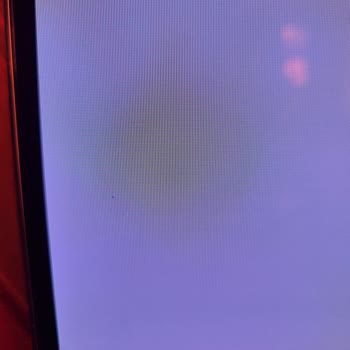 Ölü Piksel Sorunu Ve Cevapsız Servis: Samsung Televizyon Değişimi Talebi