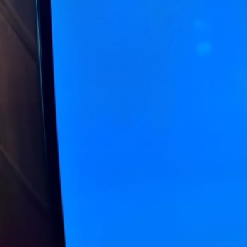 Ölü Piksel Sorunu Ve Cevapsız Servis: Samsung Televizyon Değişimi Talebi