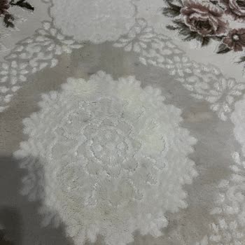 Leke Ve Koku İle Dönmüş Halılar, Saygısız Hizmet Ve Ücret İadesi Talebi