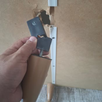 Mondi Koltuk Takımında Kırılan Profil Ve Ayak, Ücretli Servis İsteği