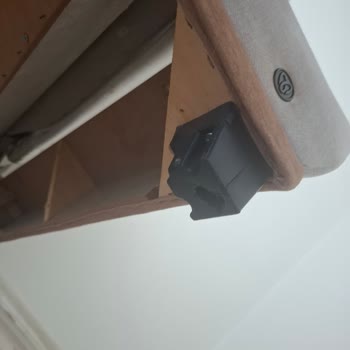 Mondi Koltuk Takımında Kırılan Profil Ve Ayak, Ücretli Servis İsteği