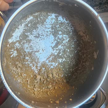 Karaca Züccaciye Tüm Tencerelerde Aynı Problemi Yaşıyorum
