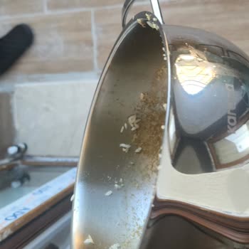 Karaca Züccaciye Tüm Tencerelerde Aynı Problemi Yaşıyorum