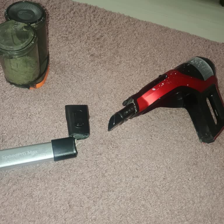 Philips Dikey Süpürge Boru Parçası Aniden Kırıldı, Yedek Parça Talebi