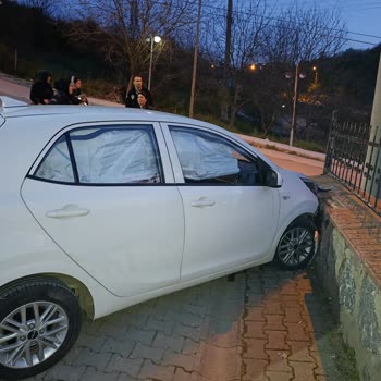 Zurich Sigorta’nın Yüksek Hasar Ve Airbag Patlamalarına Rağmen Perdeden Çekilme Reddi Ve Müşteri Bilgilendirme Eksikliği