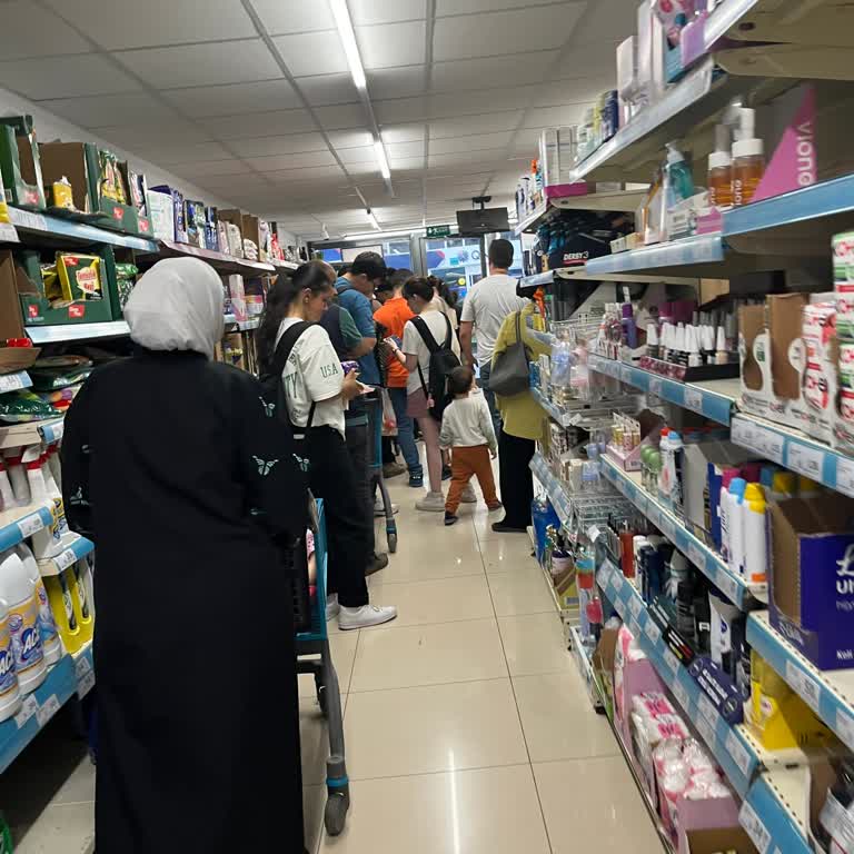 İskenderun Son Durak Şubesinde Tek Kasa Açık, 1 Saat Bekleme Süresi Ve Güler Yüz Eksikliği