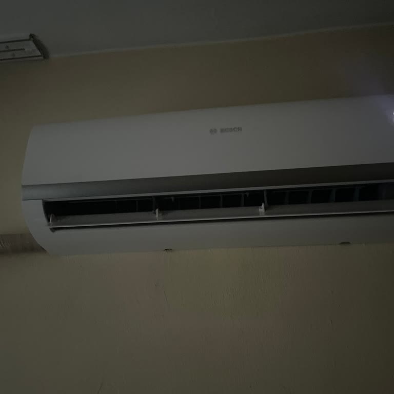 Yeni Klimada Şiddetli Koku Ve Servisin Yetersiz Çözümü