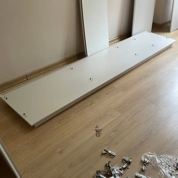 Artena Home Mobilya'dan Kırık Gardırop Teslimi, Geciken Gönderim Ve Nakliye Ücreti İadesi Şikayeti