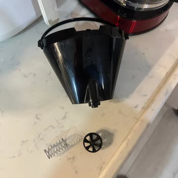 Vestel K3000 Filtre Kahve Makinesi Hazne Yayı Parçası Bulunamıyor