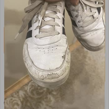 Adidas Breaknet 3.0 Ayakkabısında Deri Dökülmesi Ve İade/Değişim İsteği