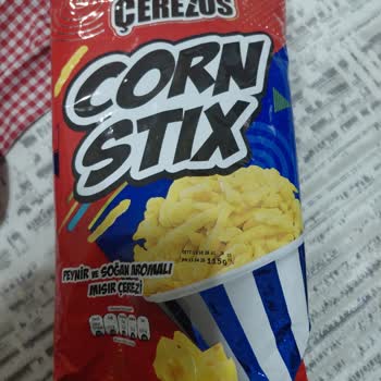 Çerezos Corn Stix Paketi İçinde Fare Dışkısı