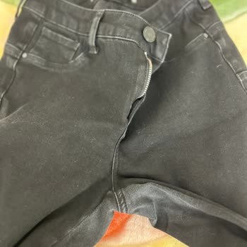 Yüksek Fiyatlı Denim Pantolon Tek Kullanımda Renk Soldu, İade Reddi