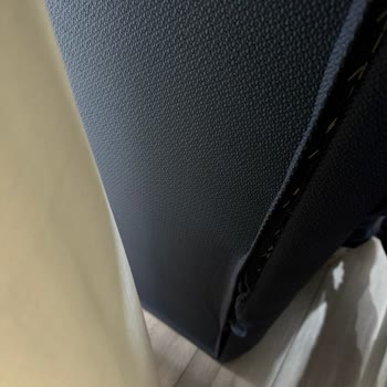 Garanti Kapsamındaki Başlık Kumaşının Çabuk Bozulması Ve Mağazanın Tek Kumaş Onarımını Reddetmesi