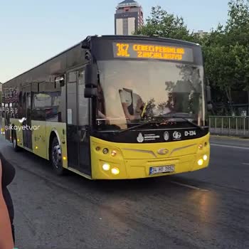 36z İETT Otobüsü Yoğunluğu!