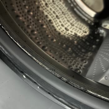 Siemens Çamaşır Makinesinde Sürekli Arızalar Ve Yangın Riski