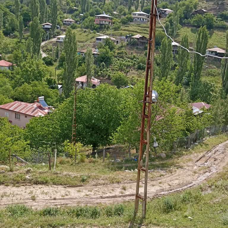 Köleli 16 Numaralı Sokak Lambası 2 Yıldır Çalışmıyor
