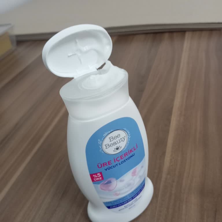 Hasarlı Krem Ve Cevapsız Müşteri Hizmetleri