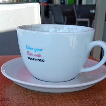 Dospresso Sıcak Kahve Fincanlarının Her Seferinde Altlıksız Olarak Servis Edilmesi