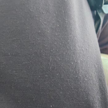 DeFacto Tişörtünde İlk Kullanımda Tüylenme Ve Para İadesi Talebi