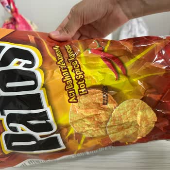 Patos Cipsinde Sert Siyah Cisim Çıktı Ve Güvenim Sarsıldı
