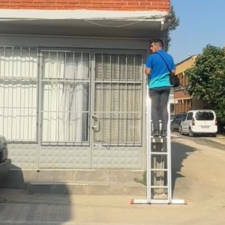 İnternet Kesintisi Ay Boyunca Çözülmedi, Evden Çalışanlar Zor Durumda