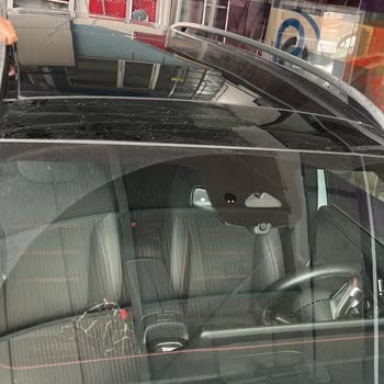 Mercedes EQB AMG Camı Kırıldı, Güvenlik Riski Ve Ücretsiz Değişim Talebi