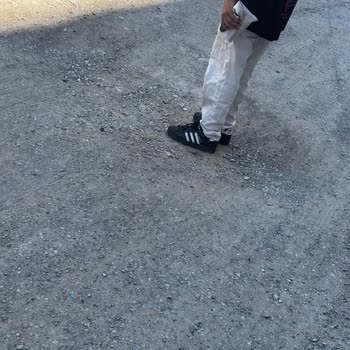 İmbatlı Mahallesi Sokakta Asfalt Bozukluğu Motosiklet Kazasına Neden Oluyor, Acil Çözüm Gerekiyor
