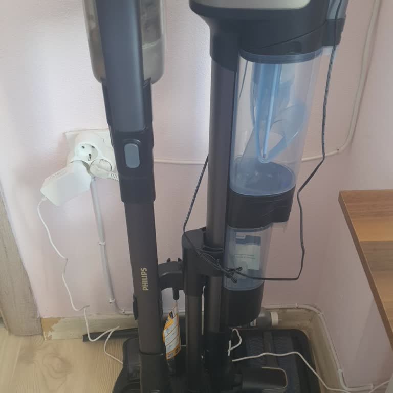 Garanti Kapsamında Philips Aqua Trio 9000 Süpürge Çalışma Ve Kapanma Problemi
